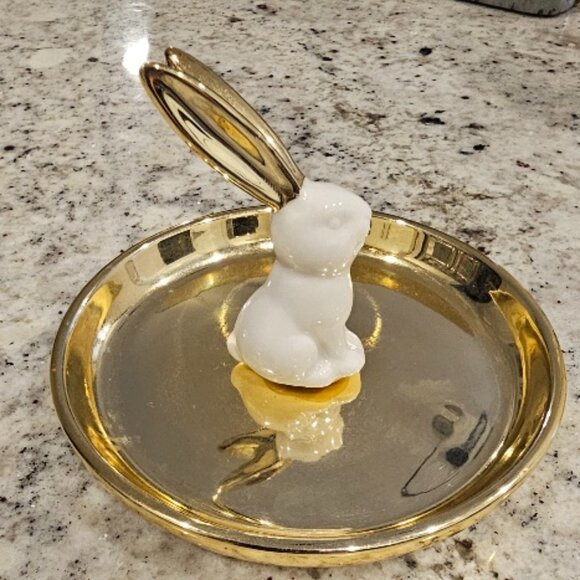Porcelain Bunny Rabbit Ring Holder Trinket Dish White Gold - Picture 2 of 6